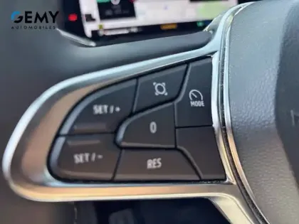 Photo 14 Renault Captur  E-Tech full hybrid 145 ch