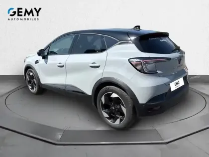 Photo 6 Renault Captur  E-Tech full hybrid 145 ch
