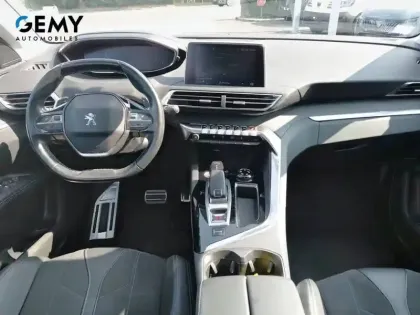 Photo 7 Peugeot 5008  PureTech 130ch S&S EAT8