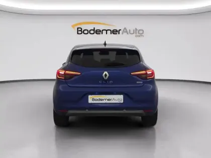 Photo 18 Renault Clio  E-Tech hybride 145