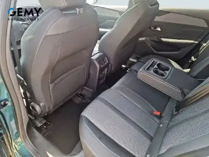 Photo 9 Peugeot 308  SW PureTech 130ch S&S BVM6