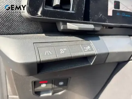 Photo 12 Renault Megane  E-Tech EV60 220 ch optimum charge