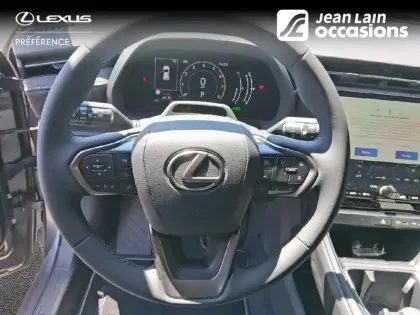 Photo 11 Lexus Lbx  2WD