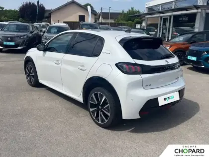 Photo 24 Peugeot 208  PureTech 100 S&S EAT8