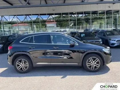 Photo 35 Mercedes GLA  200 d 8G-DCT