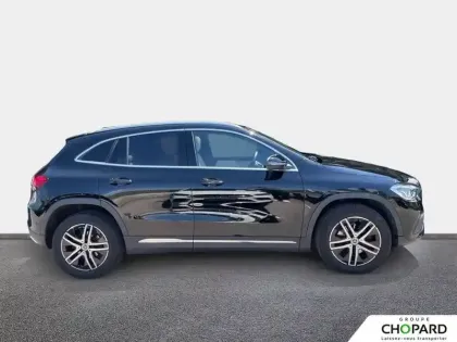 Photo 8 Mercedes GLA  200 d 8G-DCT