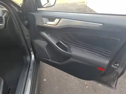 Photo 26 Ford Focus  1.0 Flexifuel 125 S&S mHEV