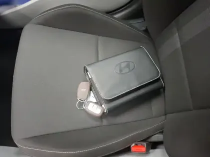 Photo 39 Hyundai I20  1.0 T-GDi 100 DCT-7 Hybrid 48V