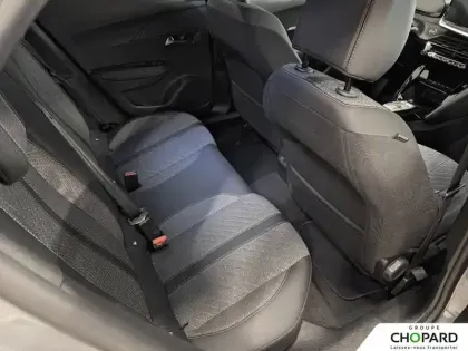 Photo 9 Peugeot 2008  Hybrid 145 e-DCS6