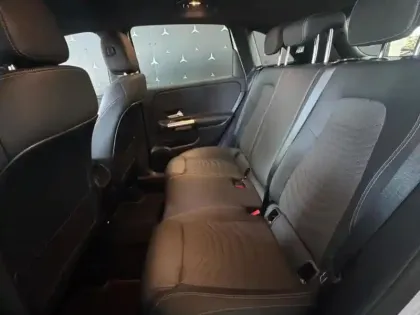 Photo 11 Mercedes Classe B 200 d Business Line