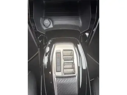 Photo 10 Peugeot 2008 PURETECH 130 S&S EAT8