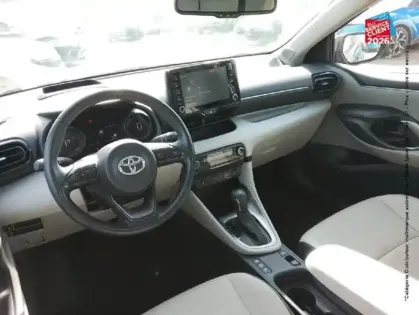 Photo 14 Toyota Yaris  116h Iconic 5p