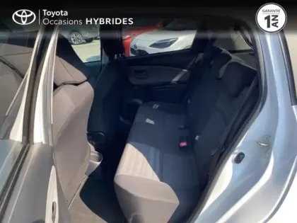 Photo 11 Toyota Yaris  100 VVT-i Dynamic 5p
