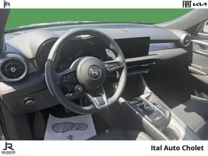 Photo 7 Alfa Romeo Tonale  1.5 Ibrida 160ch Veloce TCT