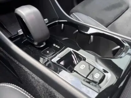 Photo 14 Volvo XC40  T5 Recharge 180 + 82ch Ultimate DCT 7