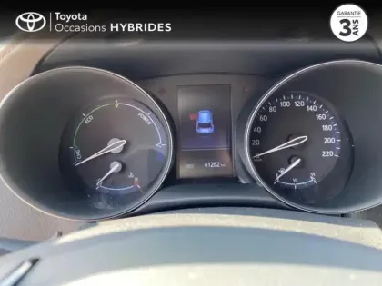 Photo 13 Toyota C-HR  122h Distinctive 2WD E-CVT MY22