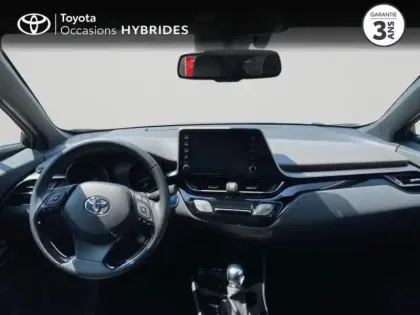 Photo 22 Toyota C-HR  122h Distinctive 2WD E-CVT MY22
