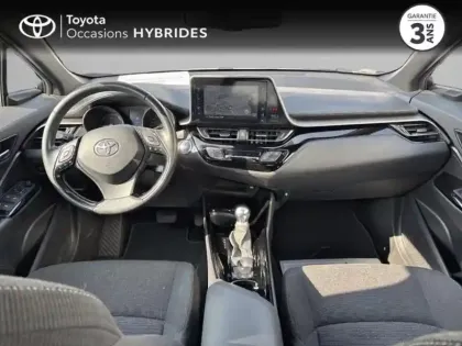 Photo 7 Toyota C-HR  122h Design 2WD E-CVT RC18
