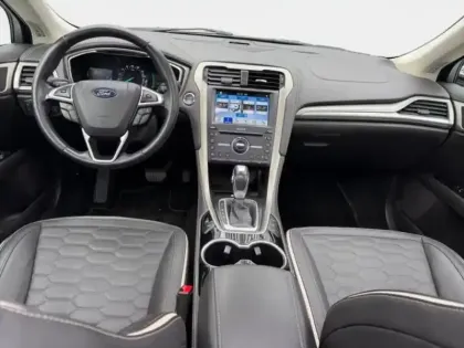 Photo 12 Ford Mondeo  HYBRID 187ch Vignale BVA 4p