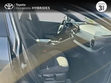 Photo 5 Toyota C-HR  2.0 Hybride 200ch Design MY25