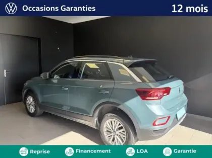 Photo 16 Volkswagen T-roc  1.0 TSI 110ch Life Plus