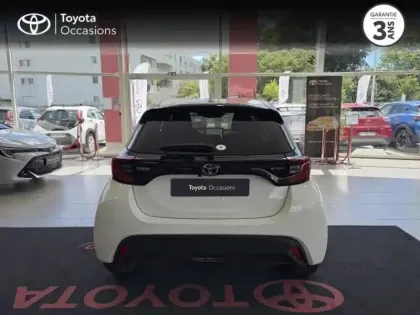 Photo 12 Toyota Yaris  116h Design 5p MC24