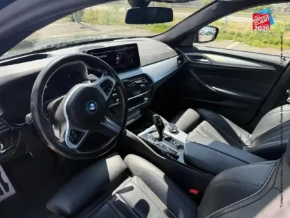 Photo 14 BMW Serie 5 Série 5 530eA xDrive 292ch M Sport Steptronic