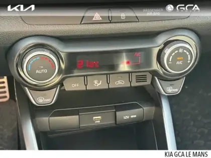 Photo 10 Kia Rio  1.0 T-GDI 120ch MHEV GT-Line Premium DCT7