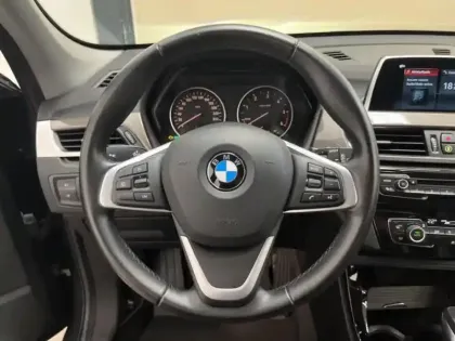 Photo 5 BMW X1  sDrive18dA 150ch xLine