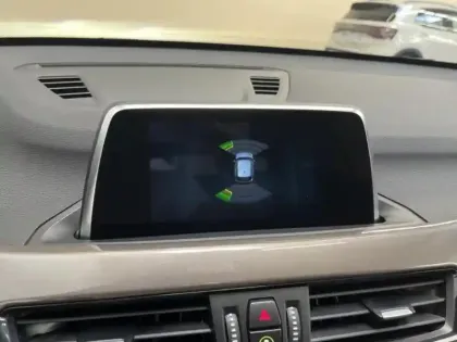 Photo 13 BMW X1  sDrive18dA 150ch xLine