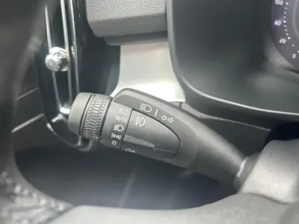 Photo 12 Volvo XC40  B3 163ch Black Edition DCT 7