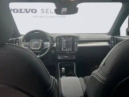 Photo 14 Volvo XC40  B3 163ch Black Edition DCT 7
