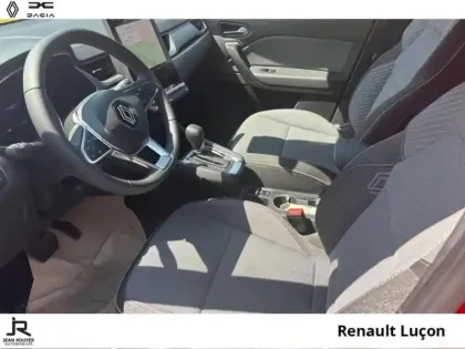 Photo 17 Renault Captur  E-Tech full hybrid 145ch Techno - 25