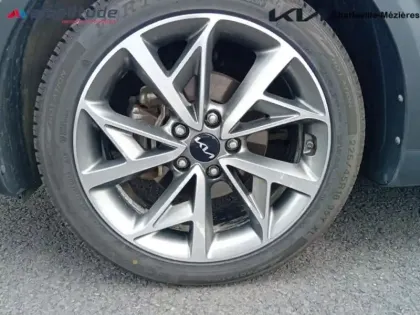 Photo 8 Kia Niro  1.6 GDi 105ch ISG + électrique 43.5ch Lounge DCT6 MY22