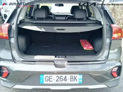 Photo 12 Kia Niro  1.6 GDi 105ch ISG + électrique 43.5ch Lounge DCT6 MY22