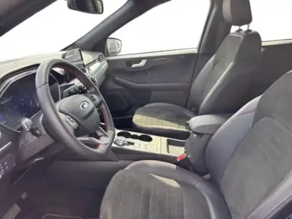 Photo 6 Ford Kuga  2.5 Duratec 180ch Hybrid FlexiFuel ST-Line X Powershift
