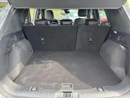 Photo 8 Ford Kuga  2.5 Duratec 180ch Hybrid FlexiFuel ST-Line X Powershift