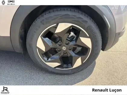 Photo 22 Renault Captur  E-Tech full hybrid 145ch Techno - 25