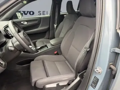Photo 8 Volvo XC40  Recharge 238ch Start