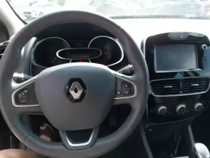 Photo 6 Renault Clio  0.9 TCe 90ch energy Intens 5p