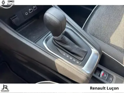 Photo 20 Renault Captur  1.6 E-Tech hybride 145ch Techno