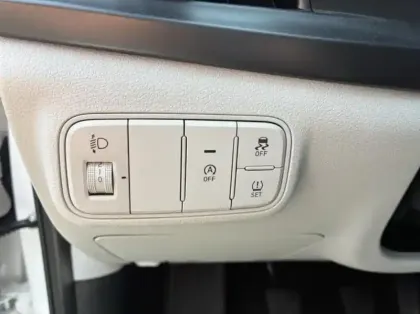Photo 6 Hyundai I20  1.0 T-GDi 100ch Creative