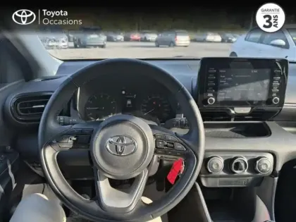 Photo 23 Toyota Yaris  70 VVT-i Dynamic 5p MY22