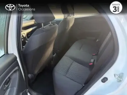 Photo 6 Toyota Yaris  70 VVT-i Dynamic 5p MY22