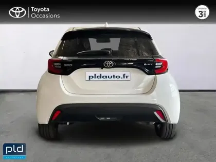 Photo 6 Toyota Yaris  116h Design 5p MC24