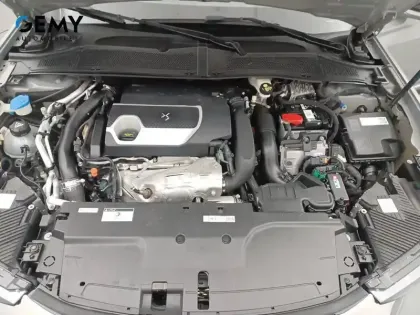 Photo 11 DS DS 4  Hybride E-Tense 225 EAT8