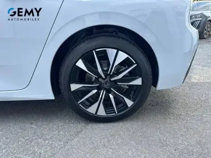 Photo 10 Peugeot 308  Plug-in Hybrid 195 ch e-DCS7