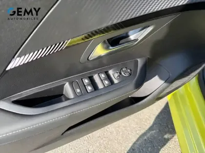 Photo 11 Peugeot 208  Electrique 136 ch 50 kWh