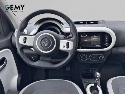 Photo 7 Renault Twingo  III E-Tech