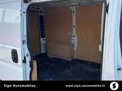 Photo 73 Fiat Ducato  FOURGON TOLE 3.0 C H1 H3-POWER 140 CH